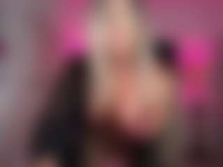 Show in cam erotica live di ChrisBimboVixen