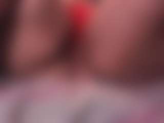 Emilie-Joness1's Live Sex Cam Show