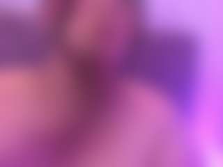 Emilie-Joness1's Live Sex Cam Show