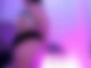 Live cam show with Emilie-Joness1 - Young Adult on CamwithHer