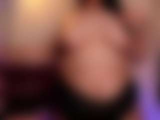 Emilie-Joness1's Live Sex Cam Show