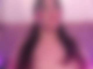 Emilie-Joness1's Live Sex Cam Show