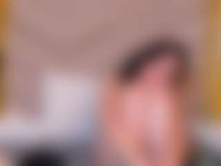 EveAura's Live Sex Cam Show
