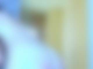 EveAura's Live Sex Cam Show