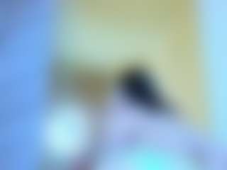 EveAura's Live Sex Cam Show