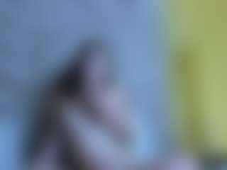 EveAura's Live Sex Cam Show