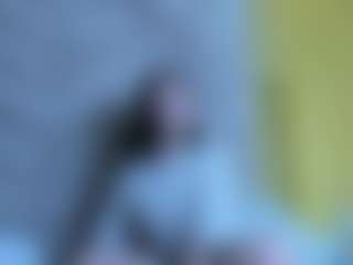 EveAura's Live Sex Cam Show