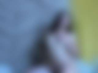 EveAura's Live Sex Cam Show