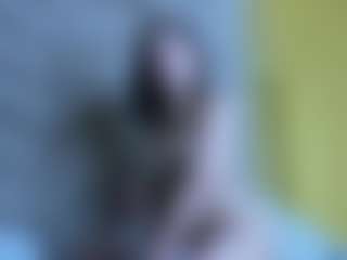 EveAura's Live Sex Cam Show