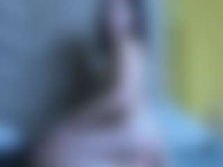 EveAura's Live Sex Cam Show