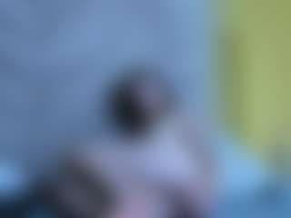 EveAura's Live Sex Cam Show