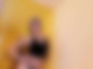 EveAura's Live Sex Cam Show