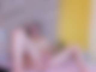 EveAura's Live Sex Cam Show