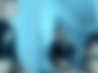 Live cam show with EveAura - Camel Toe on madthumbs