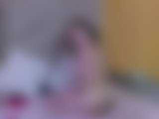 EveAura's Live Sex Cam Show