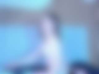 EveAura's Live Sex Cam Show