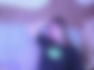 EveAura's Live Sex Cam Show