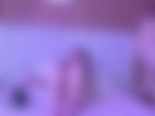 EveAura's Live Sex Cam Show
