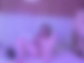 EveAura's Live Sex Cam Show