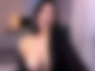 Ginaa-x's Live Sex Cam Show