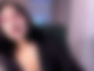 Ginaa-x's Live Sex Cam Show