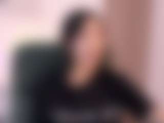 Live cam show with Ginaa-x - Athletic on Milfs Live