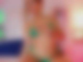Live cam show with Giorgiina - Skinny on SinfulBabes