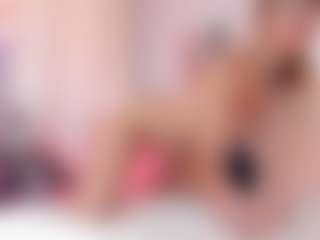Live cam show with Giorgiina - Blonde Hair on justonemore.cc