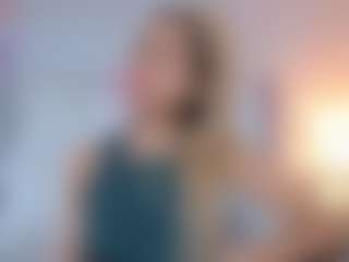 Live cam show with Giorgiina - Facial on AdultVida.com