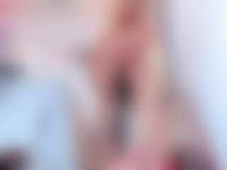 Live cam show with Giorgiina - Domination on Hubzter Live