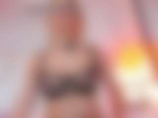 Live cam show with Giorgiina - Sexwebcam on Chatstar