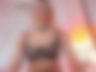 Live cam show with Giorgiina - Oral on slutload
