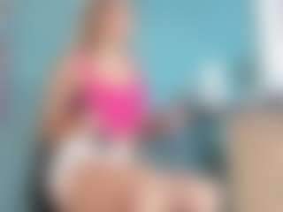 Live cam show with Giorgiina - Domination on Camsoda
