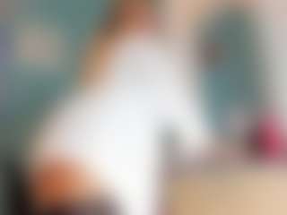 Live cam show with Giorgiina - Dirty Talk on TeamSkeetLive