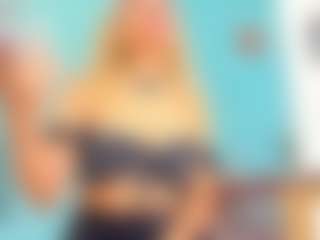 Live cam show with Giorgiina - Dirty Talk on fapnchat