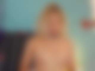 Live cam show with Giorgiina - Latina Petite on slutload | colombia