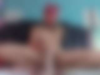 Live cam show with Giorgiina - Blonde Hair Petite on Camsoda