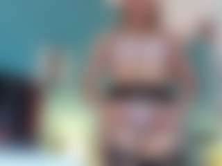 Live cam show with Giorgiina - Oral on SinfulBabes