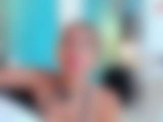 Live cam show with Giorgiina - Oral on mypornchat.com