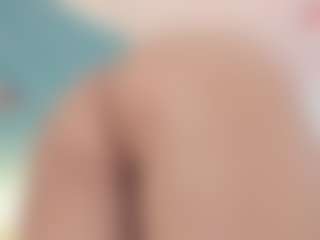 Live cam show with Giorgiina - Blonde Hair Dildo on Camsoda