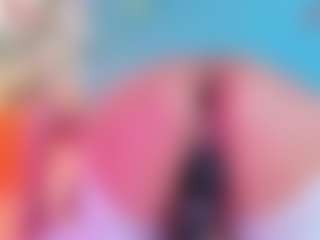 Live cam show with Giorgiina - Blonde Hair Fetish on TastyBlacksLive