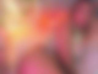 Live cam show with Giorgiina - Blonde Hair on Stripli.com