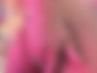 Live cam show with Giorgiina - Blonde Hair on 1on1-livenow