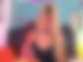 Live cam show with Giorgiina - Fuck Machine on Cam Slut