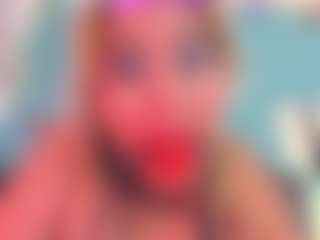 Live cam show with Giorgiina - HD on AdultVida.com