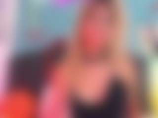 Live cam show with Giorgiina - Blonde Hair Lovense on Camsoda