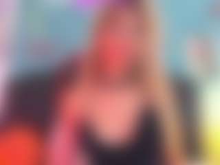 Live cam show with Giorgiina - Blonde Hair Lovense on Camsoda