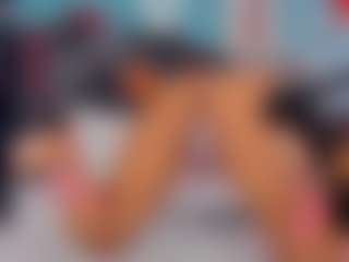 Giorgiina's Live Sex Cam Show