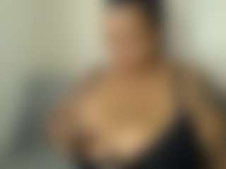 JoanaQueens's Live Sex Cam Show