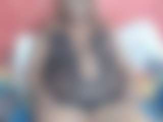 Live cam show with Lacieybrown - Mature on Fit Hotties